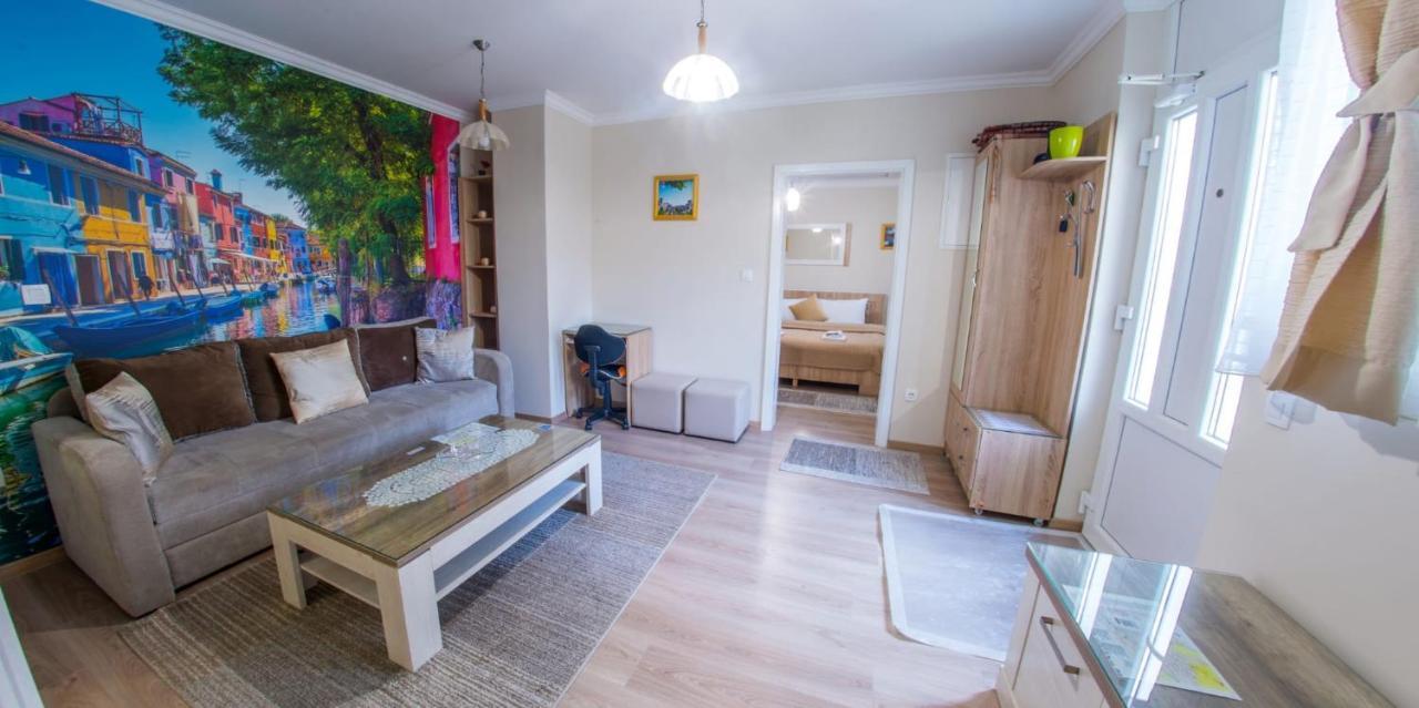 Casa-naro *